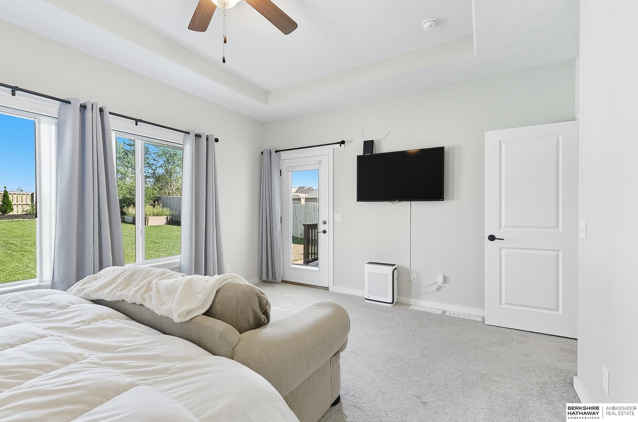 Gretna, Nebraska 68028, United States, 4 Bedrooms Bedrooms, ,3 BathroomsBathrooms,Residential,Active,220694