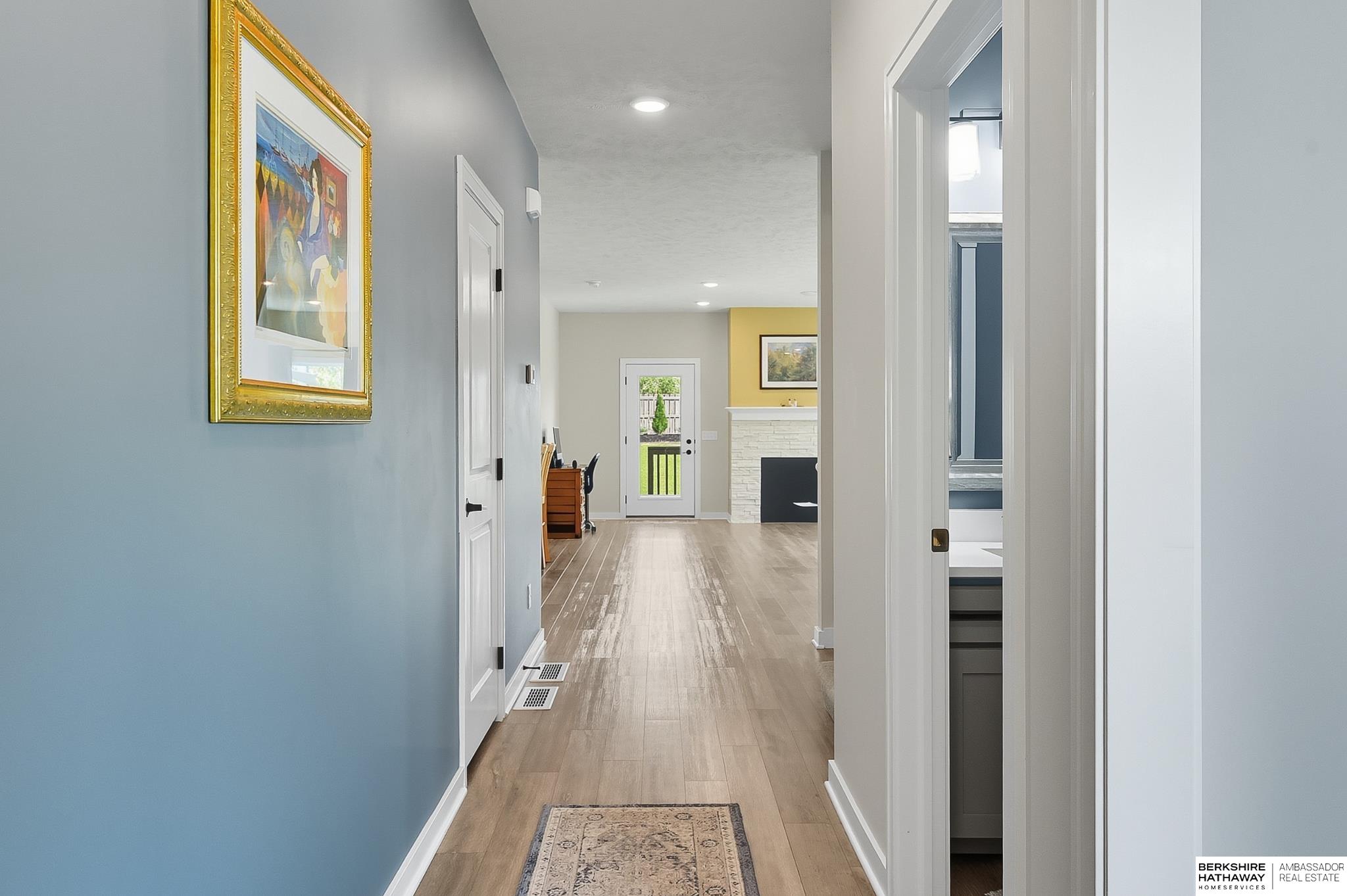 Gretna, Nebraska 68028, United States, 4 Bedrooms Bedrooms, ,3 BathroomsBathrooms,Residential,Active,220694