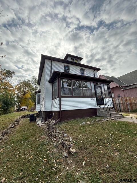 Photo of 4019 Seward Street, Omaha, NE 68111 (MLS # 22534673)