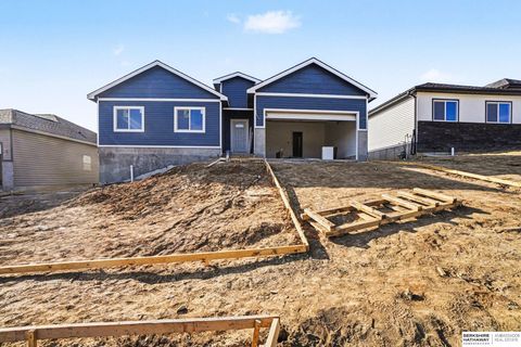 Photo of 7710 S 33 Avenue, Bellevue, NE 68147 (MLS # 22611237)