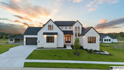 Photo of 3530 S 220th Street, Elkhorn, NE 68022 (MLS # 22617941)