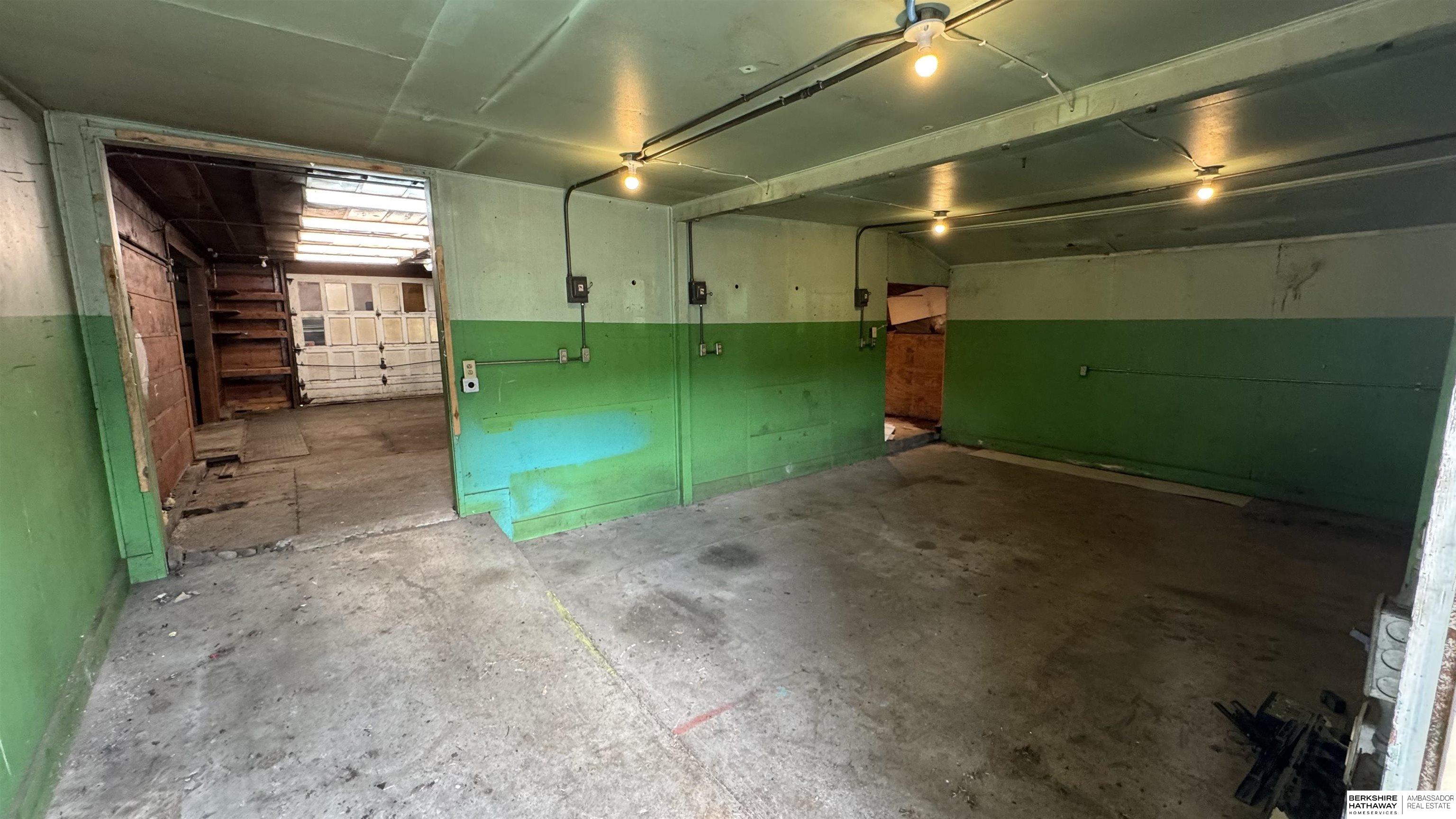 Bellevue, Nebraska 68005, United States, 4 Bedrooms Bedrooms, ,1 BathroomBathrooms,Residential,Active,183422