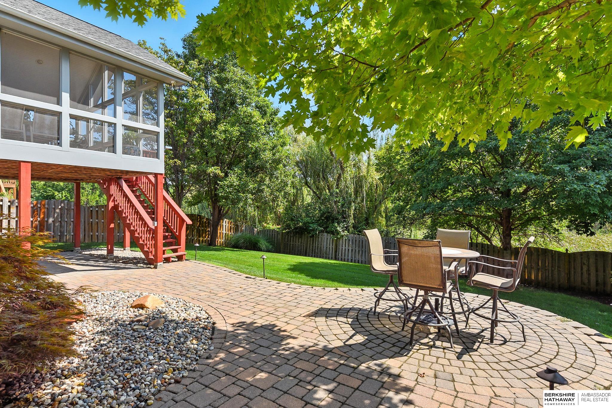 Omaha, Nebraska 68135, United States, 4 Bedrooms Bedrooms, ,3 BathroomsBathrooms,Residential,Active,196380