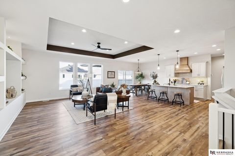 Photo of 7320 Augustine Avenue, Lincoln, NE 68516 (MLS # 22606298)