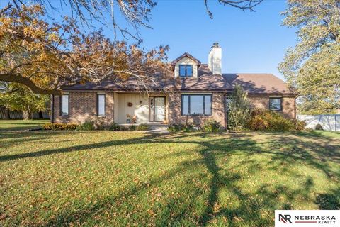Photo of 8520 Ashland Road, Plattsmouth, NE 68048 (MLS # 22613489)