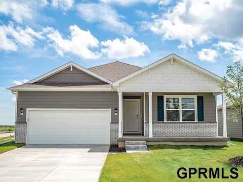 Photo of 20462 Emiline Street, Gretna, NE 68028 (MLS # 22605152)
