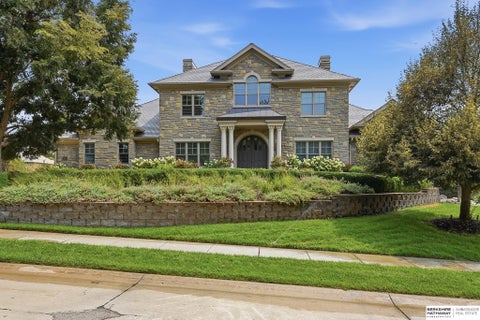 Photo of 3217 S 173rd Street, Omaha, NE 68130 (MLS # 22621573)