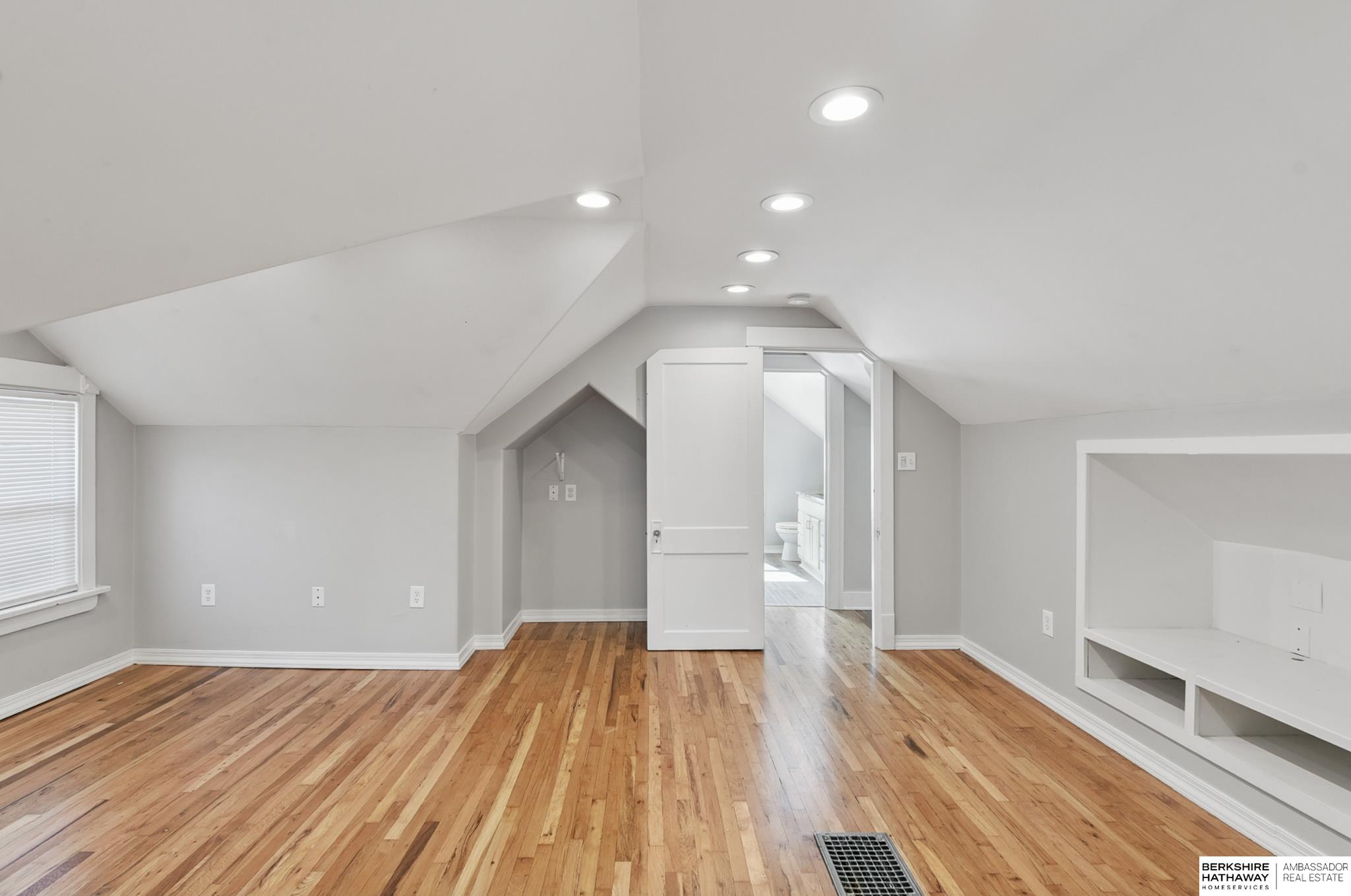 Omaha, Nebraska 68132, United States, 3 Bedrooms Bedrooms, ,3 BathroomsBathrooms,Residential,Active,126960