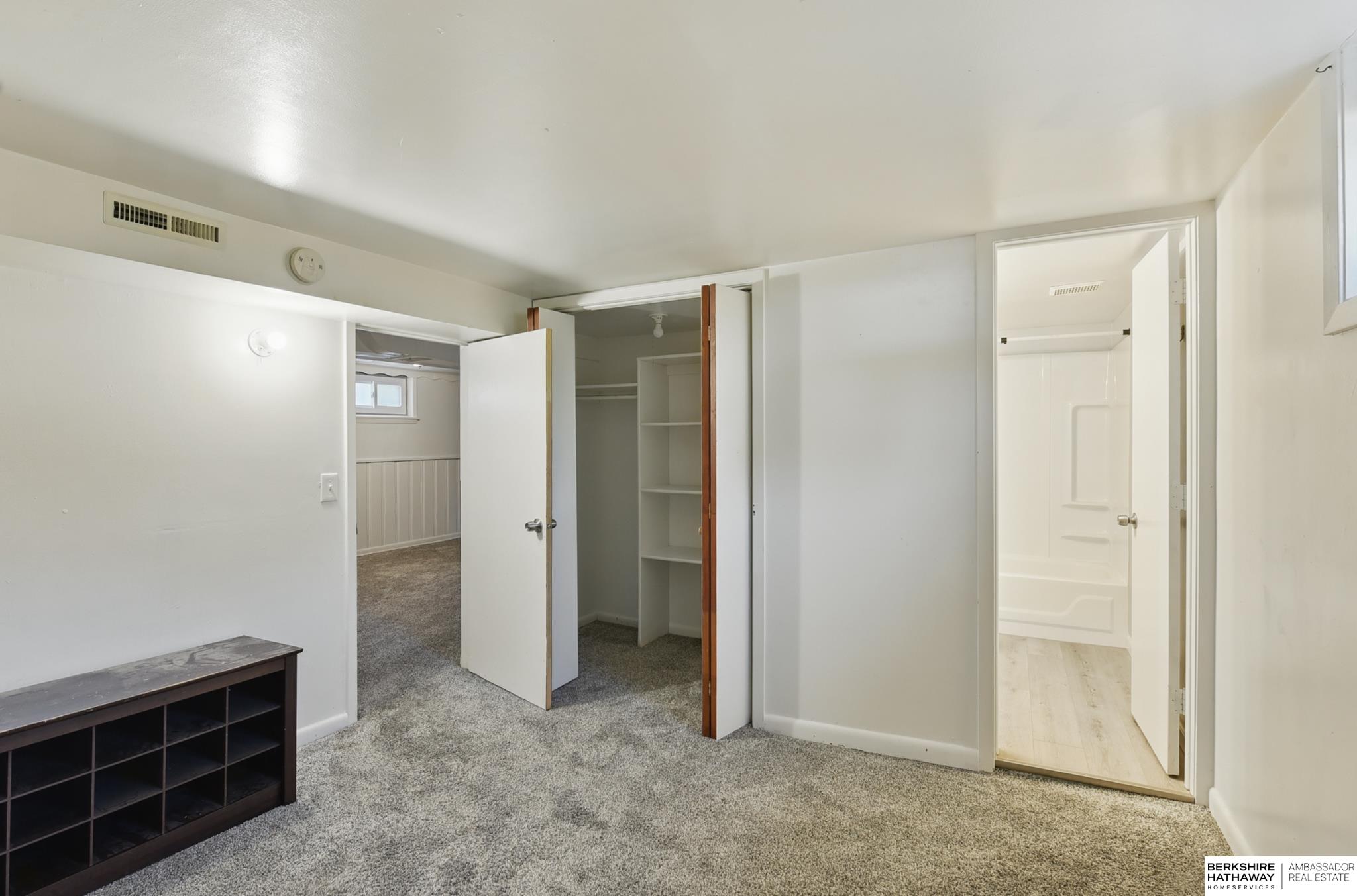 Omaha, Nebraska 68132, United States, 3 Bedrooms Bedrooms, ,3 BathroomsBathrooms,Residential,Active,126960