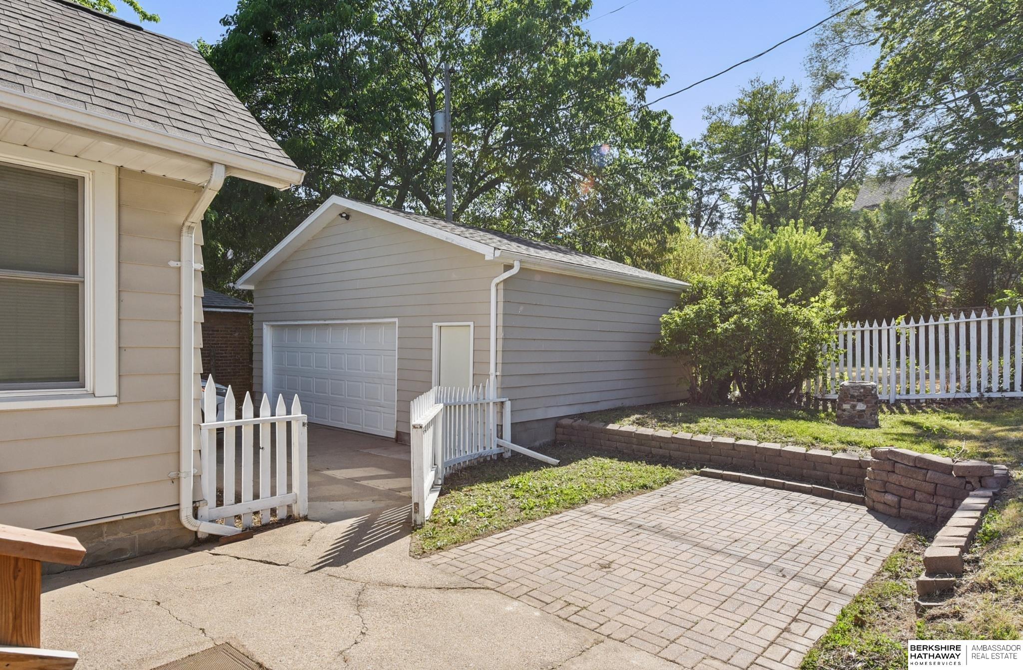 Omaha, Nebraska 68132, United States, 3 Bedrooms Bedrooms, ,3 BathroomsBathrooms,Residential,Active,126960