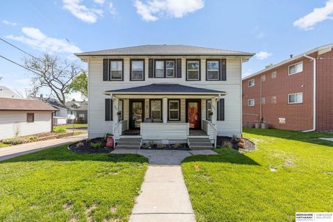 Photo of 825-827 N 47th Street, Omaha, NE 68132 (MLS # 22612841)