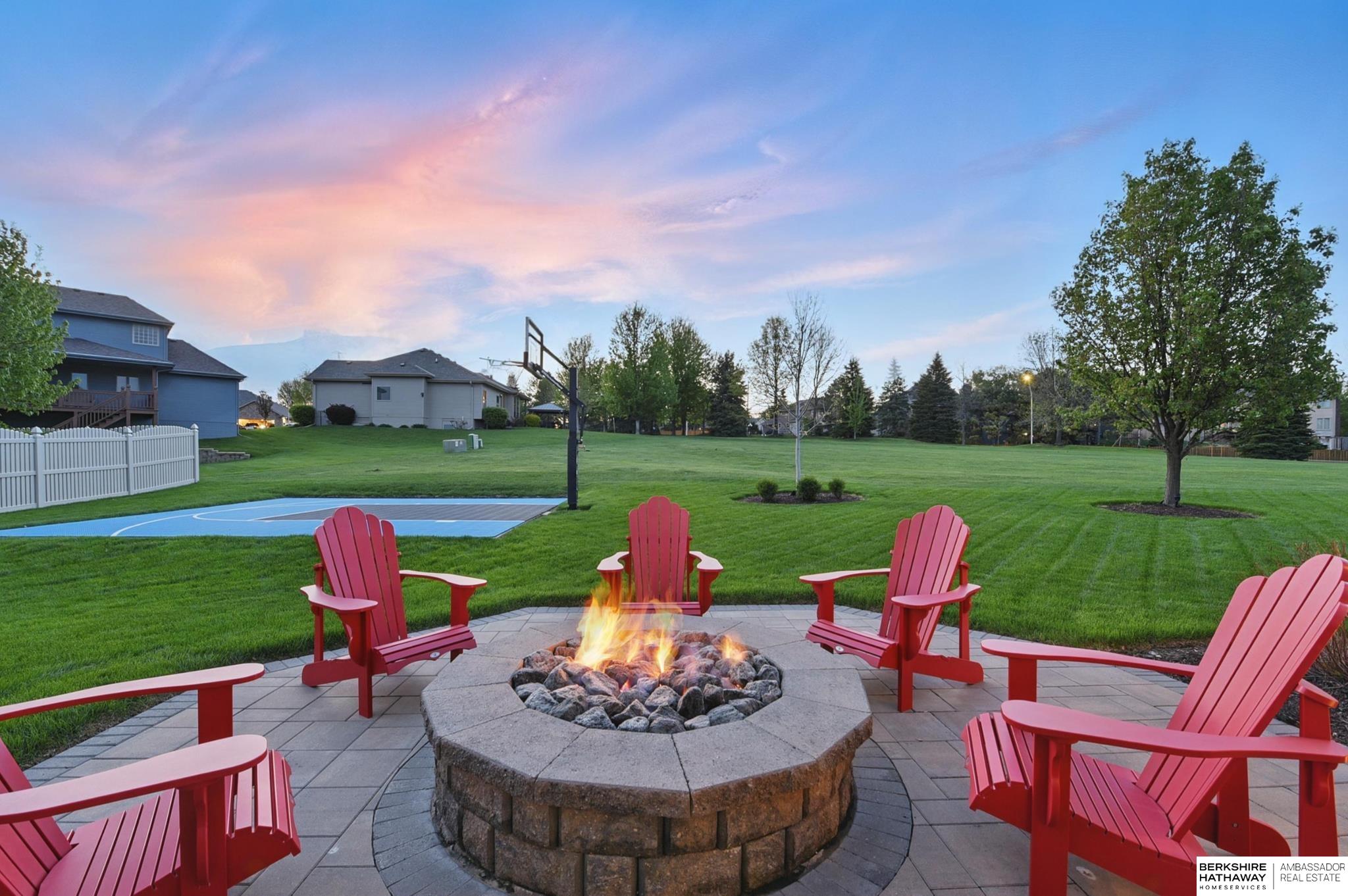 La Vista, Nebraska 68128, United States, 4 Bedrooms Bedrooms, ,3 BathroomsBathrooms,Residential,Active,130092