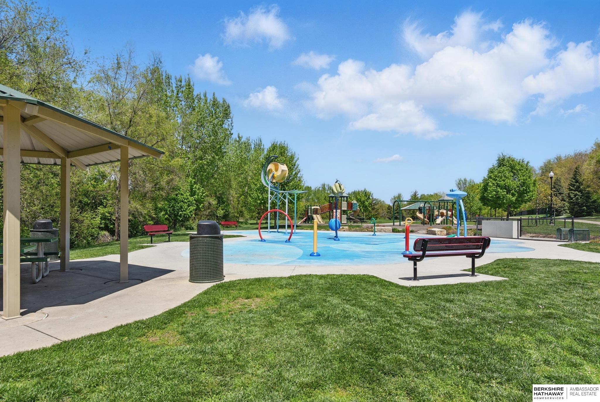 La Vista, Nebraska 68128, United States, 4 Bedrooms Bedrooms, ,3 BathroomsBathrooms,Residential,Active,130092