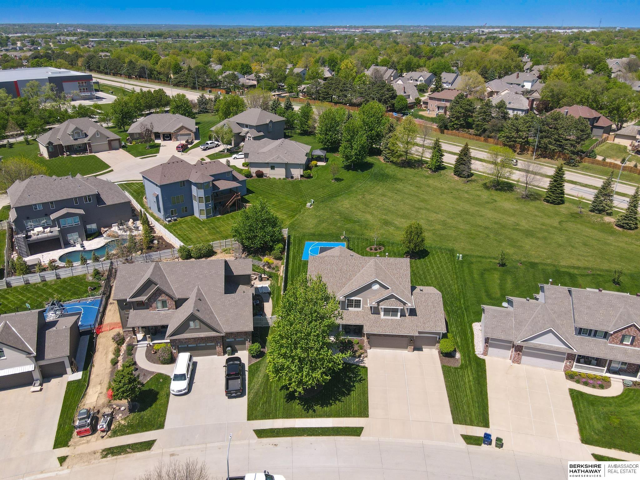 La Vista, Nebraska 68128, United States, 4 Bedrooms Bedrooms, ,3 BathroomsBathrooms,Residential,Active,130092