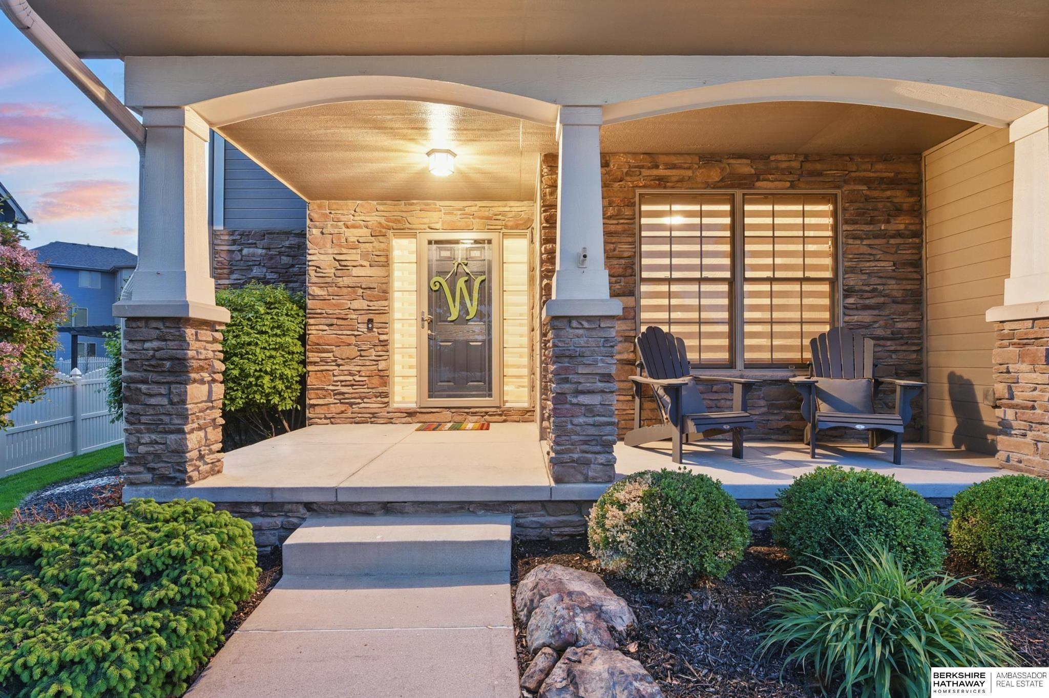 La Vista, Nebraska 68128, United States, 4 Bedrooms Bedrooms, ,3 BathroomsBathrooms,Residential,Active,130092