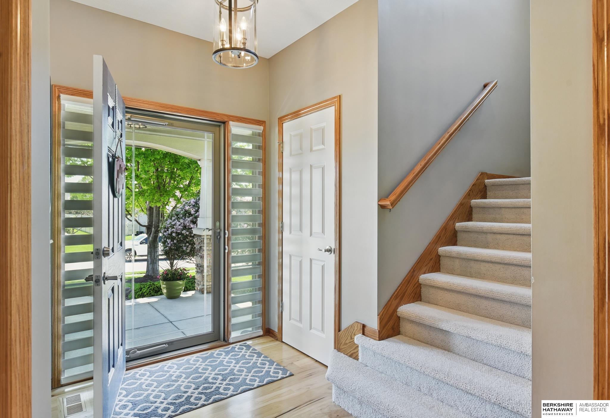 La Vista, Nebraska 68128, United States, 4 Bedrooms Bedrooms, ,3 BathroomsBathrooms,Residential,Active,130092