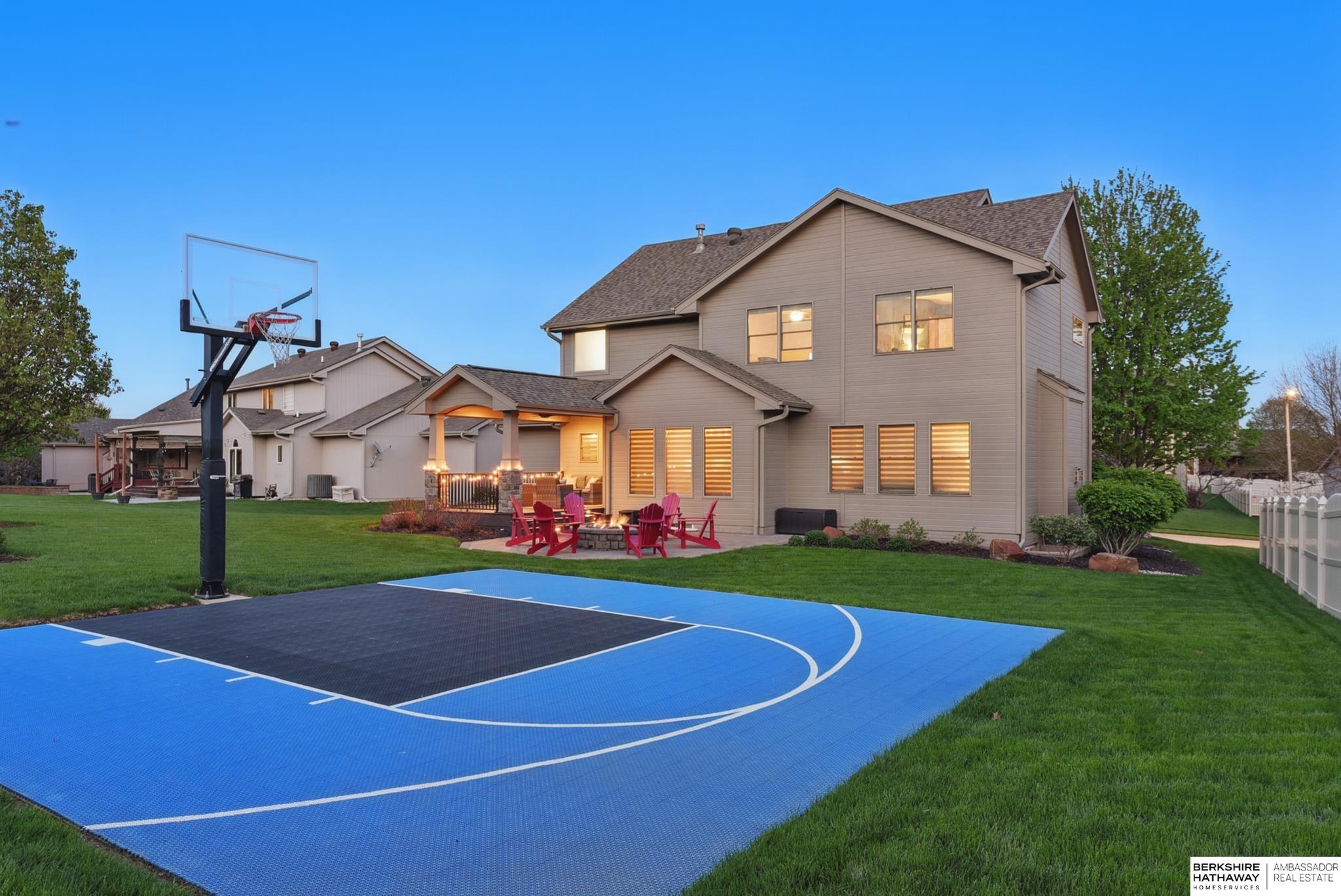 La Vista, Nebraska 68128, United States, 4 Bedrooms Bedrooms, ,3 BathroomsBathrooms,Residential,Active,130092