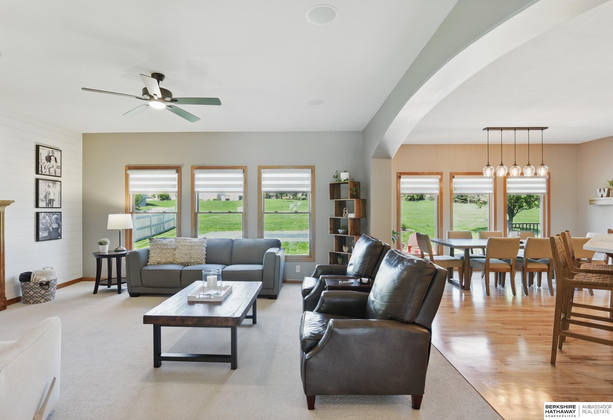 La Vista, Nebraska 68128, United States, 4 Bedrooms Bedrooms, ,3 BathroomsBathrooms,Residential,Active,130092