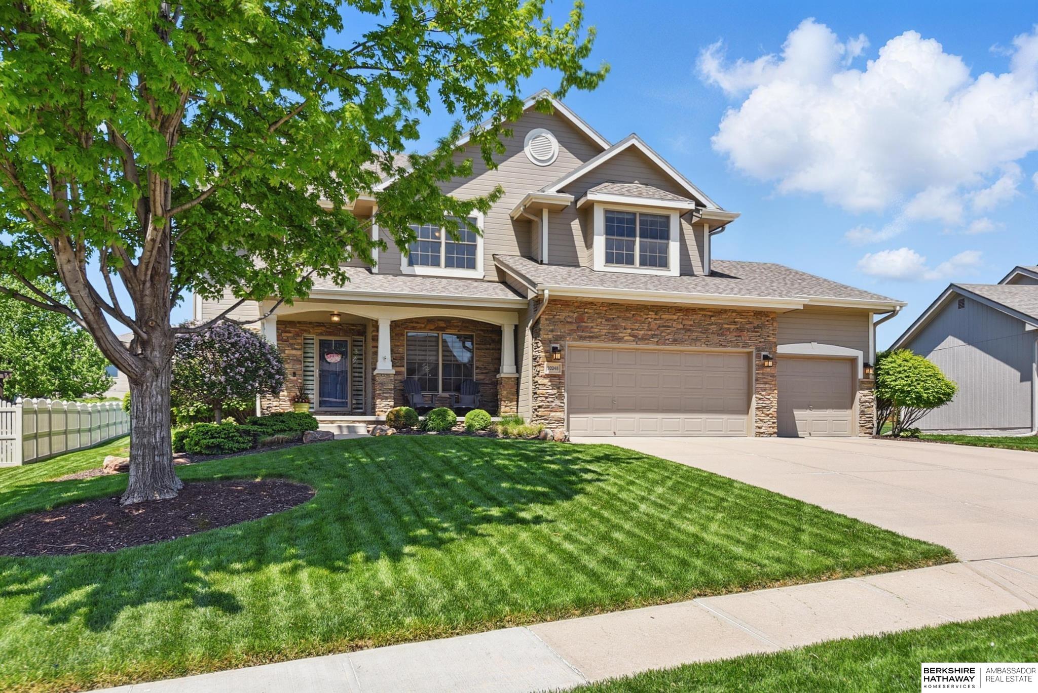 La Vista, Nebraska 68128, United States, 4 Bedrooms Bedrooms, ,3 BathroomsBathrooms,Residential,Active,130092