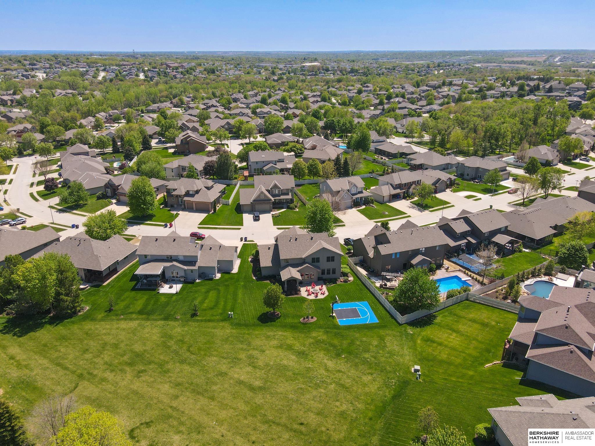 La Vista, Nebraska 68128, United States, 4 Bedrooms Bedrooms, ,3 BathroomsBathrooms,Residential,Active,130092