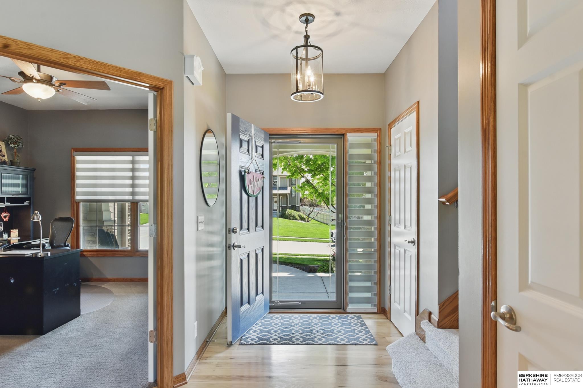 La Vista, Nebraska 68128, United States, 4 Bedrooms Bedrooms, ,3 BathroomsBathrooms,Residential,Active,130092