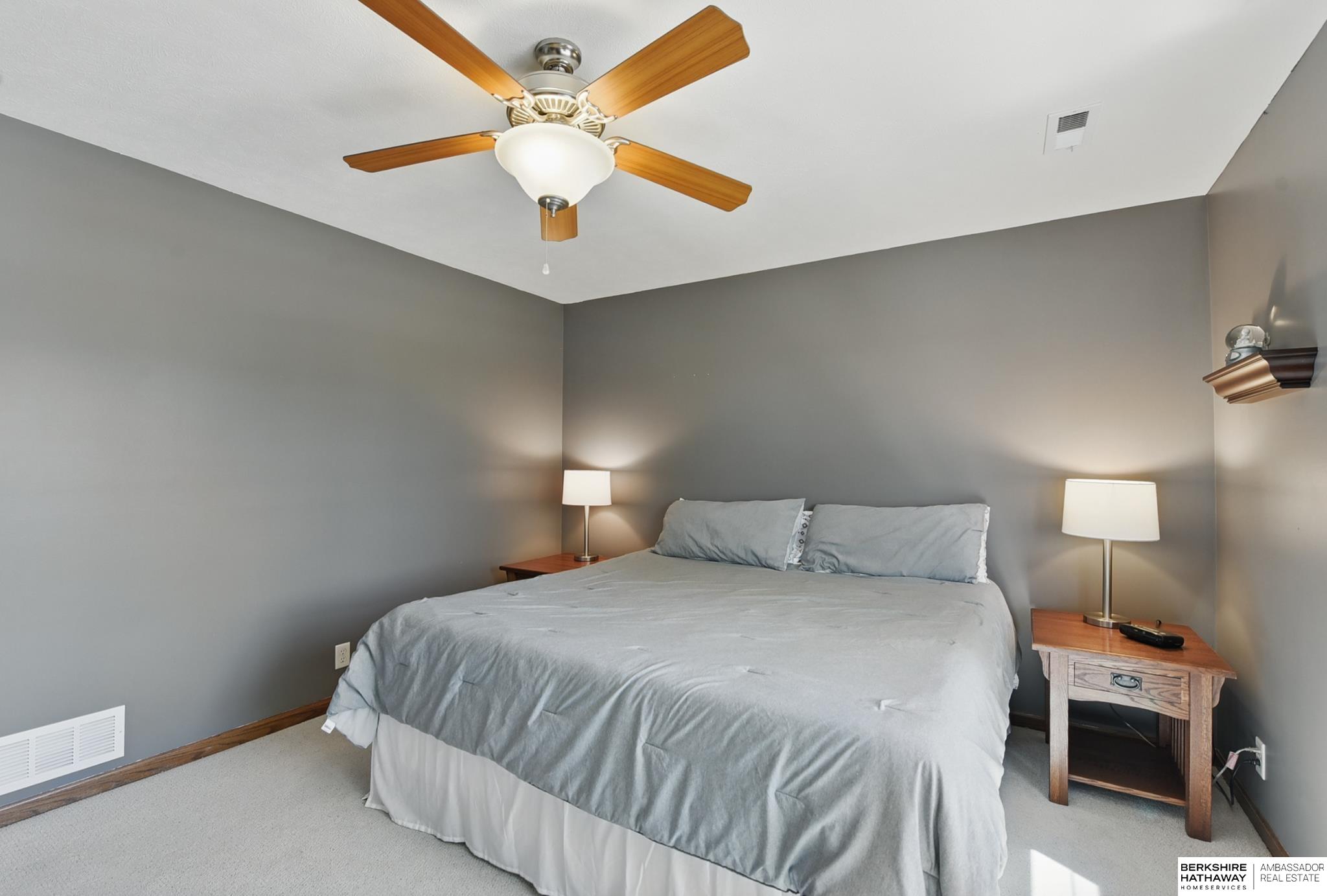 La Vista, Nebraska 68128, United States, 4 Bedrooms Bedrooms, ,3 BathroomsBathrooms,Residential,Active,130092