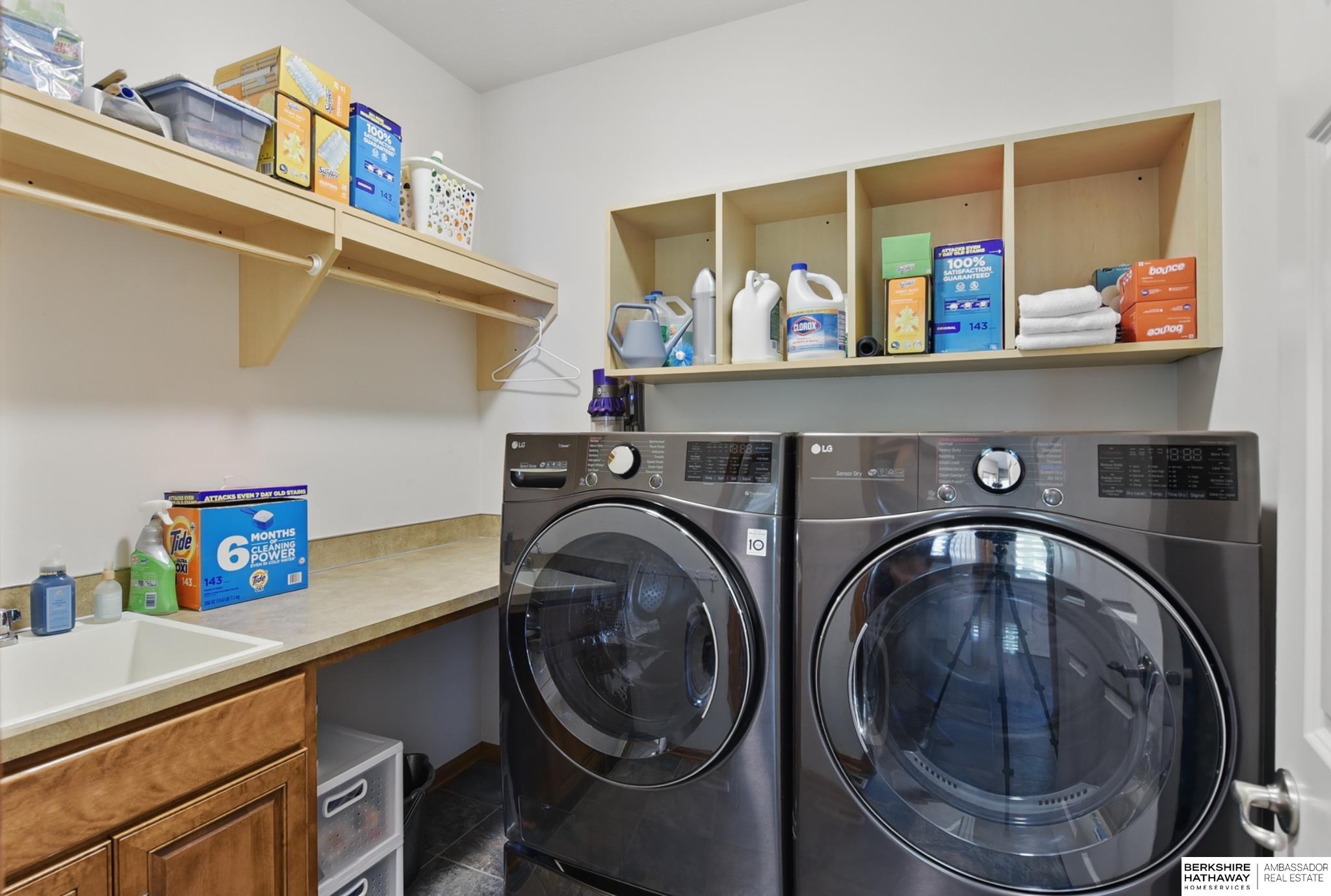 La Vista, Nebraska 68128, United States, 4 Bedrooms Bedrooms, ,3 BathroomsBathrooms,Residential,Active,130092