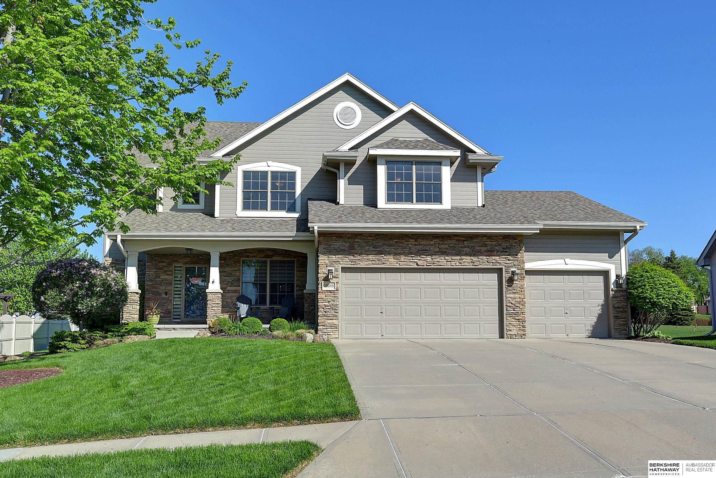 La Vista, Nebraska 68128, United States, 4 Bedrooms Bedrooms, ,3 BathroomsBathrooms,Residential,Active,130092