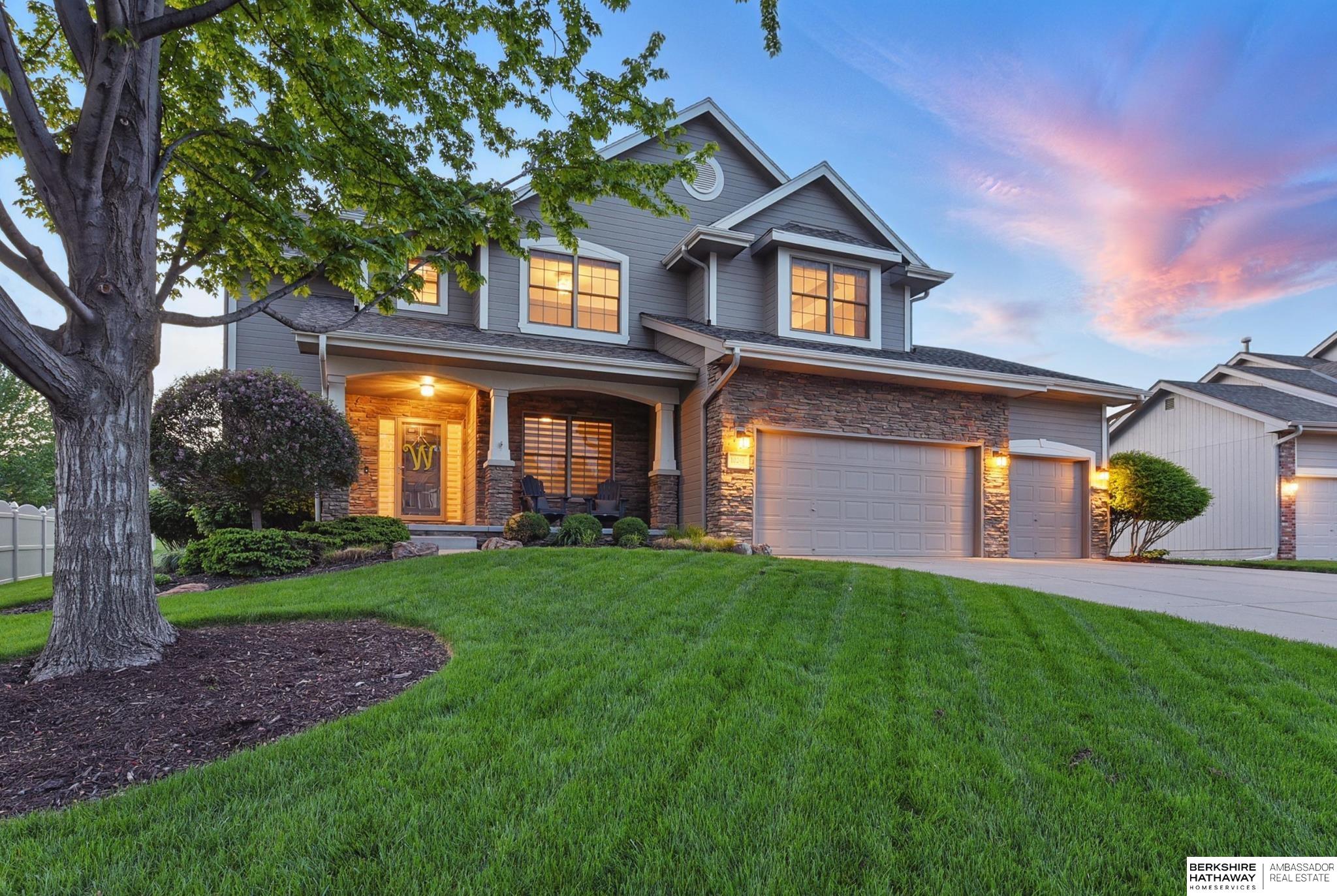 La Vista, Nebraska 68128, United States, 4 Bedrooms Bedrooms, ,3 BathroomsBathrooms,Residential,Active,130092