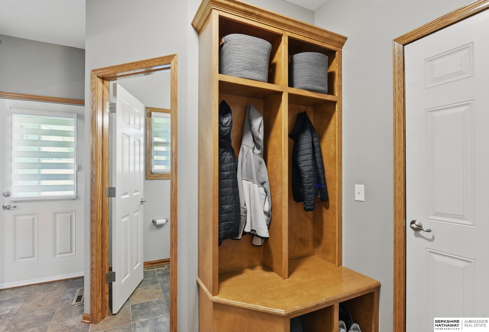 La Vista, Nebraska 68128, United States, 4 Bedrooms Bedrooms, ,3 BathroomsBathrooms,Residential,Active,130092