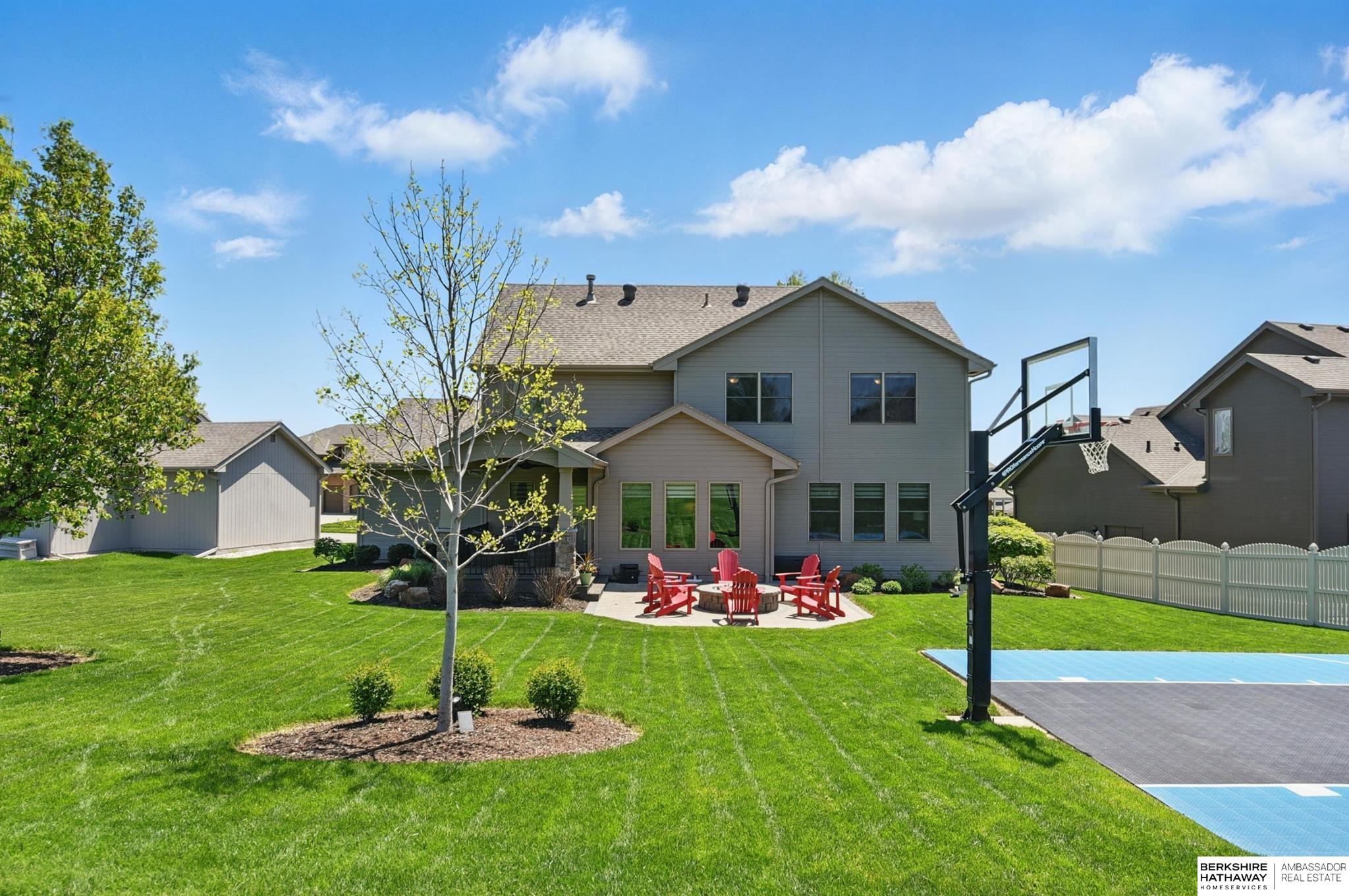 La Vista, Nebraska 68128, United States, 4 Bedrooms Bedrooms, ,3 BathroomsBathrooms,Residential,Active,130092