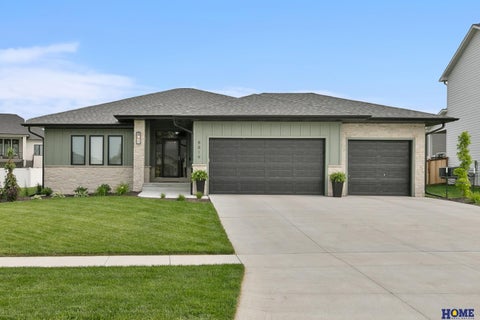 Photo of 8819 Appaloosa Lane, Lincoln, NE 68520 (MLS # 22620167)
