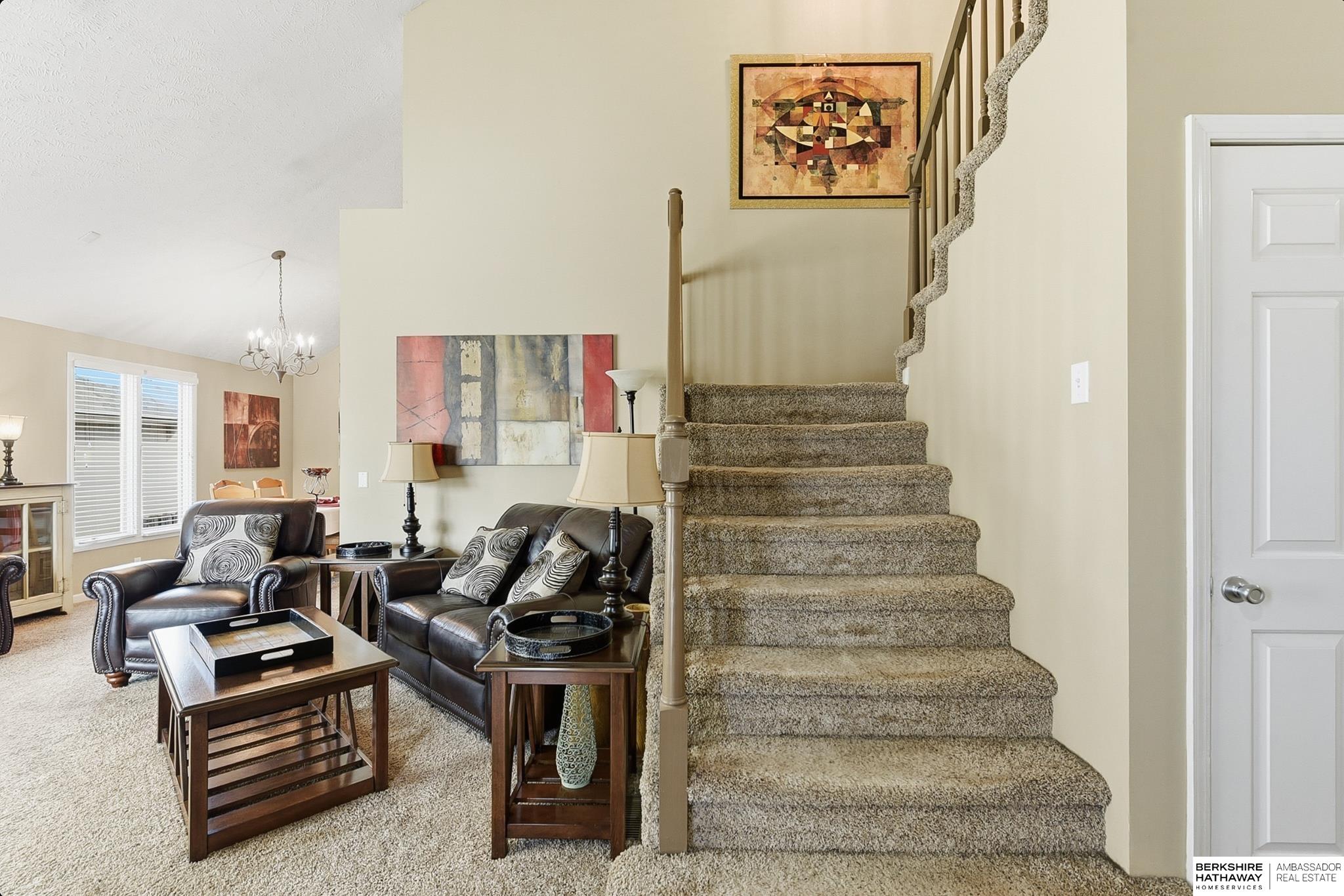 Omaha, Nebraska 68116, United States, 3 Bedrooms Bedrooms, ,3 BathroomsBathrooms,Residential,Active,253718