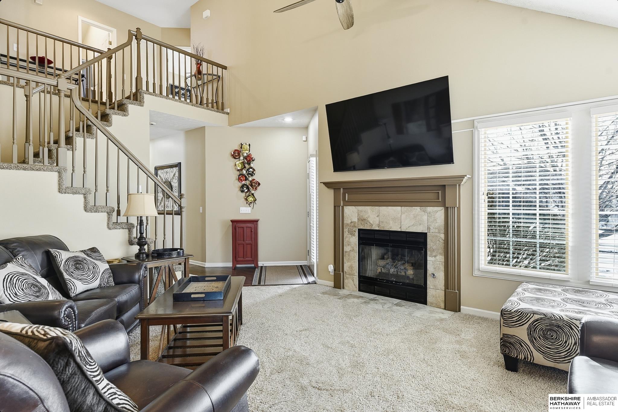 Omaha, Nebraska 68116, United States, 3 Bedrooms Bedrooms, ,3 BathroomsBathrooms,Residential,Active,253718