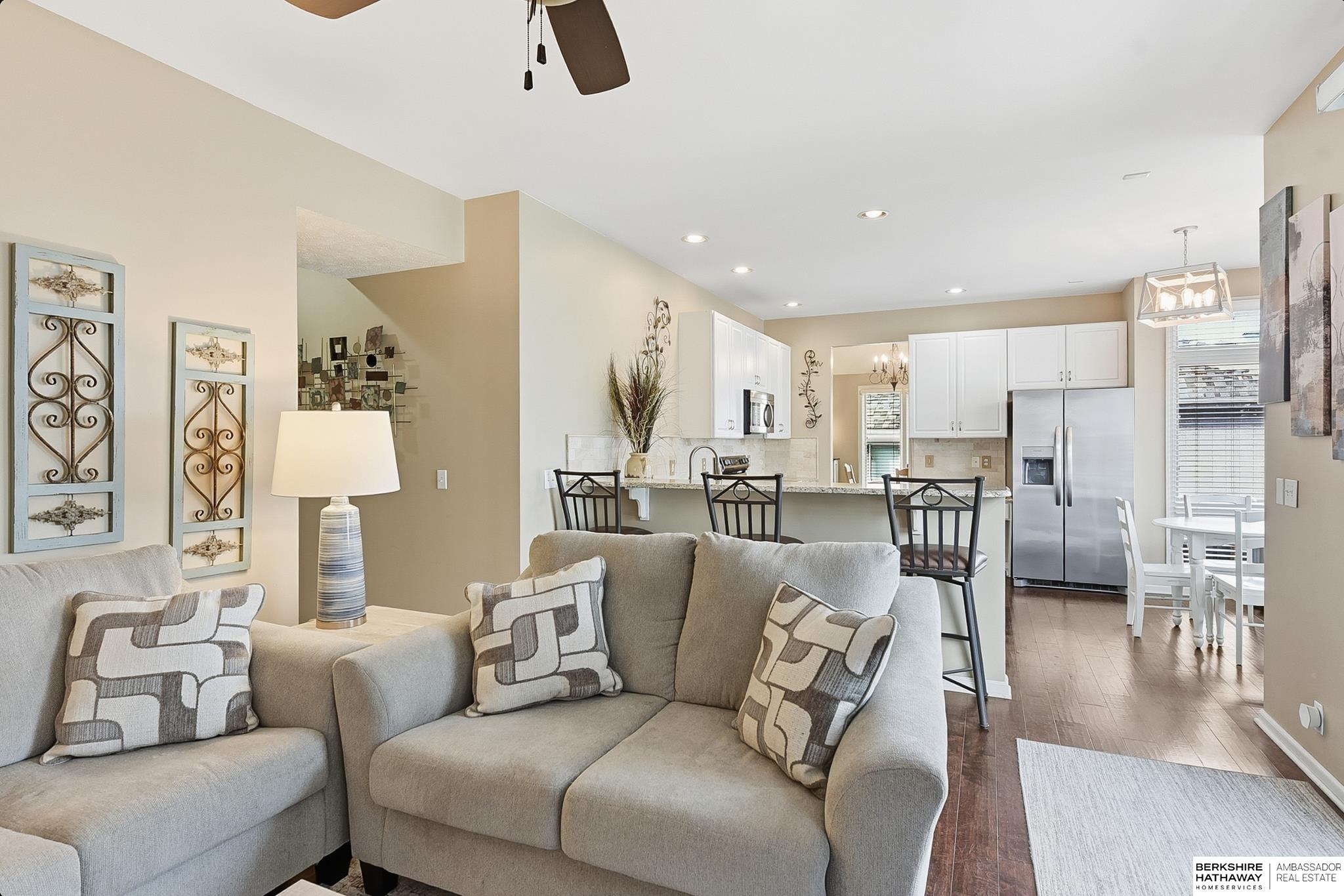 Omaha, Nebraska 68116, United States, 3 Bedrooms Bedrooms, ,3 BathroomsBathrooms,Residential,Active,253718