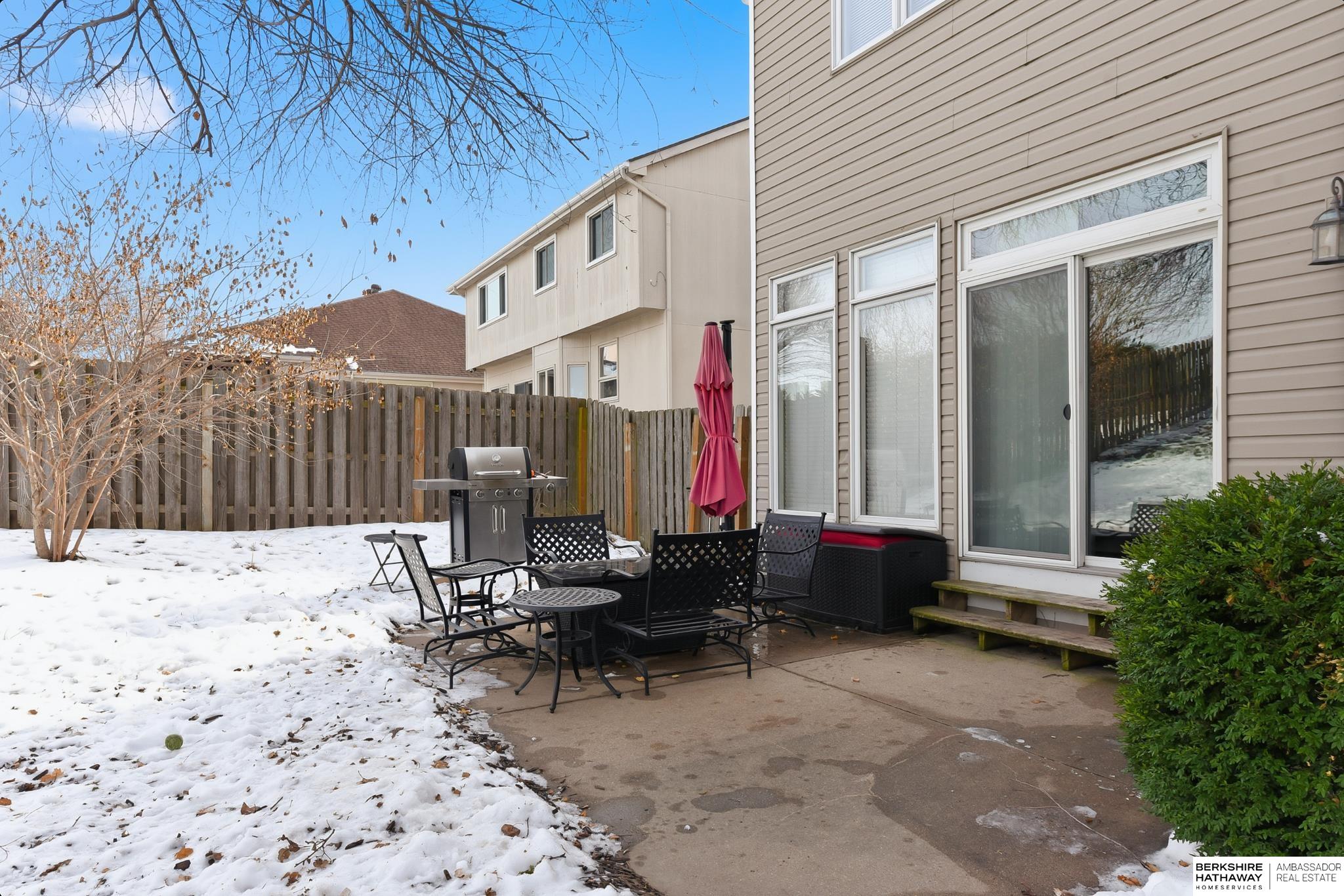 Omaha, Nebraska 68116, United States, 3 Bedrooms Bedrooms, ,3 BathroomsBathrooms,Residential,Active,253718