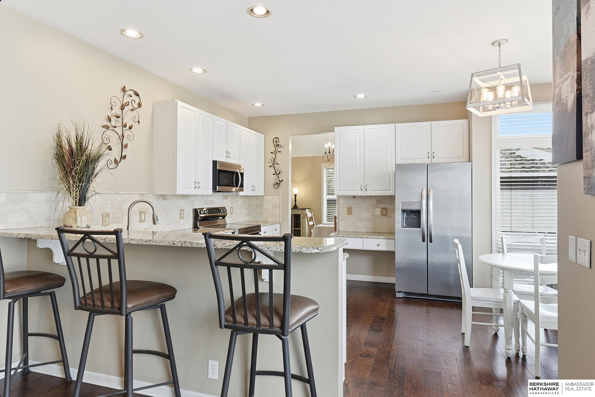 Omaha, Nebraska 68116, United States, 3 Bedrooms Bedrooms, ,3 BathroomsBathrooms,Residential,Active,253718