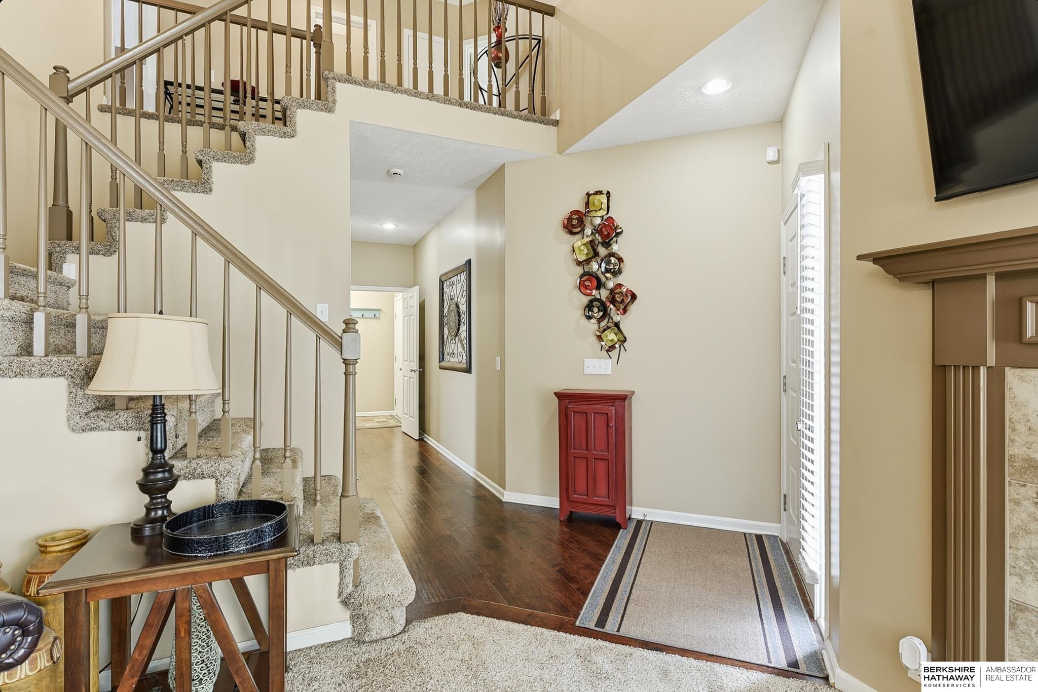 Omaha, Nebraska 68116, United States, 3 Bedrooms Bedrooms, ,3 BathroomsBathrooms,Residential,Active,253718