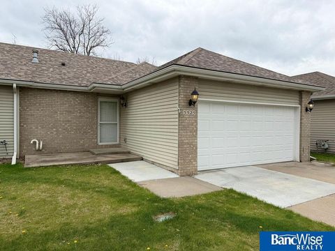 Photo of 5525 X Street, Lincoln, NE 68504 (MLS # 22609992)