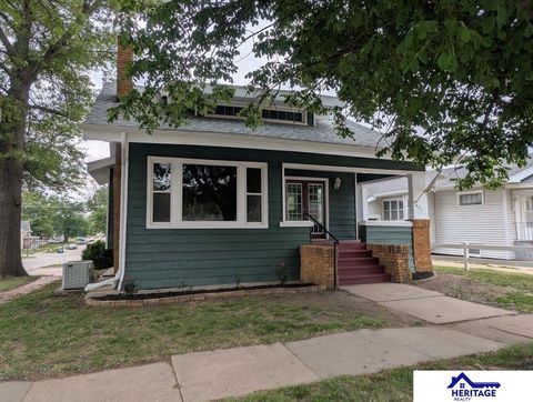 Photo of 403 N East Avenue, York, NE 68467 (MLS # 22614412)