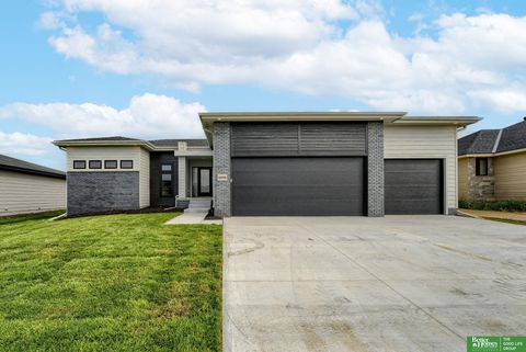 Photo of 21056 Joseph Street, Elkhorn, NE 68022 (MLS # 22524583)