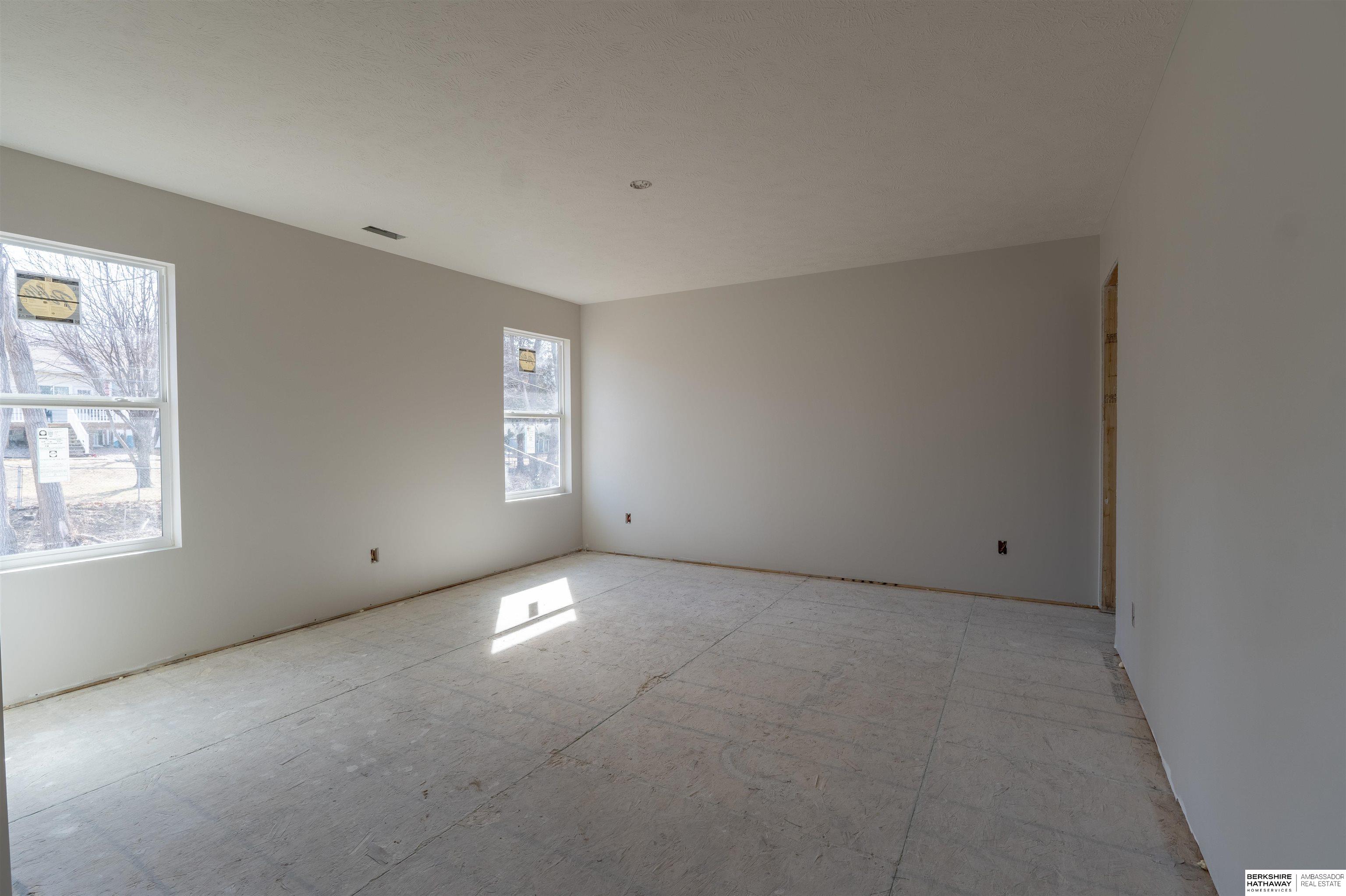 Omaha, Nebraska 68117, United States, 4 Bedrooms Bedrooms, ,3 BathroomsBathrooms,Residential,Active,152657