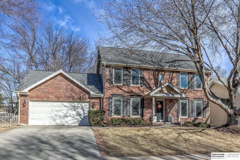 Photo of 13534 Taylor Street, Omaha, NE 68154 (MLS # 22603523)