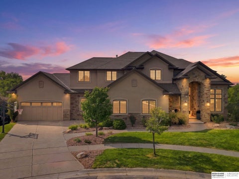 Photo of 8701 Angeline Court, Lincoln, NE 68526 (MLS # 22624700)