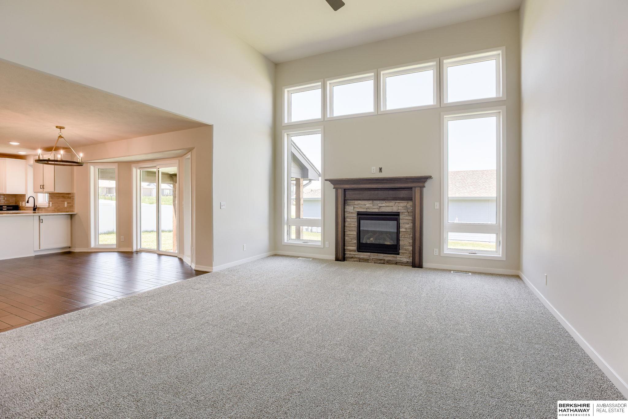 Bellevue, Nebraska 68123, United States, 4 Bedrooms Bedrooms, ,4 BathroomsBathrooms,Residential,Active,201860