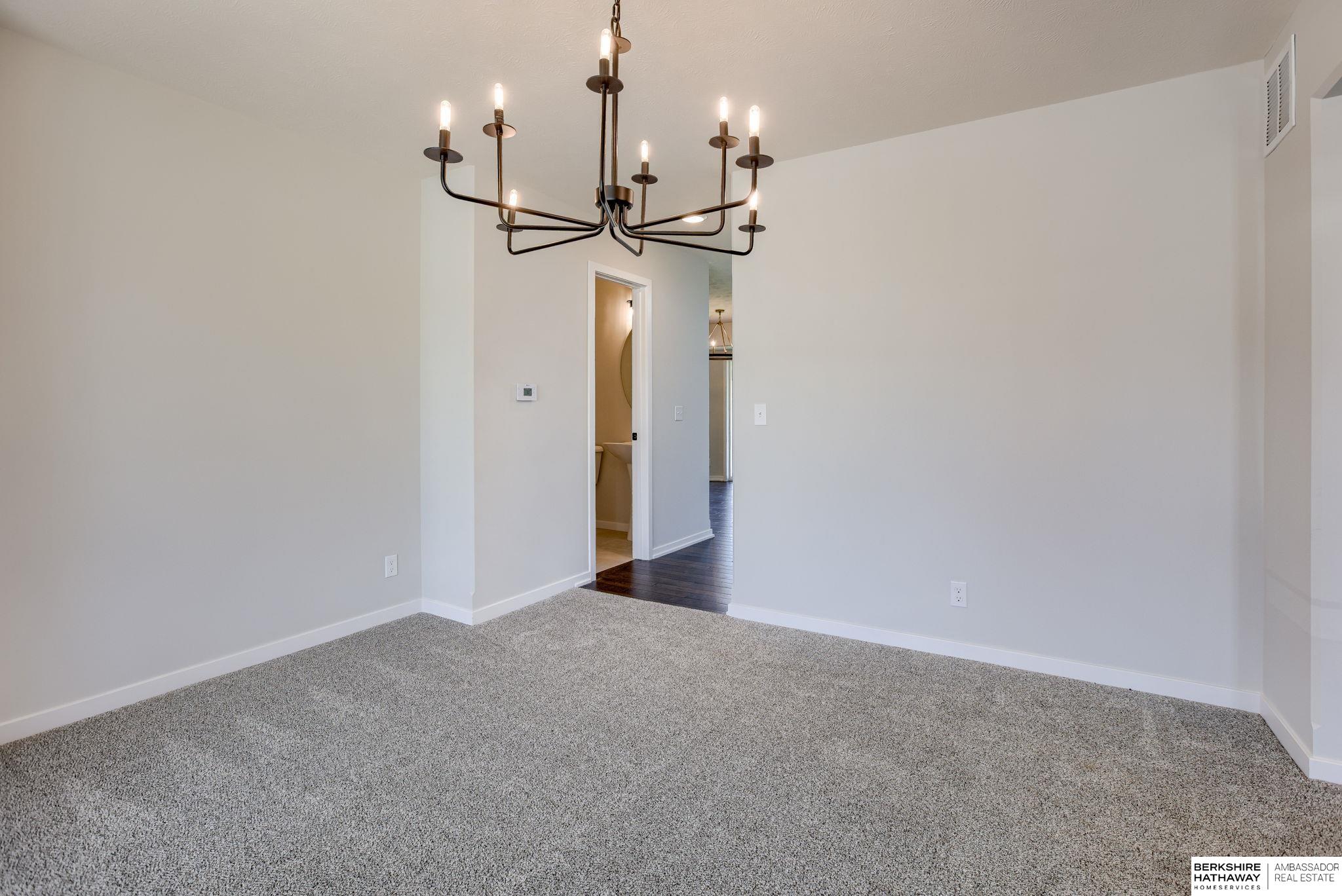 Bellevue, Nebraska 68123, United States, 4 Bedrooms Bedrooms, ,4 BathroomsBathrooms,Residential,Active,201860