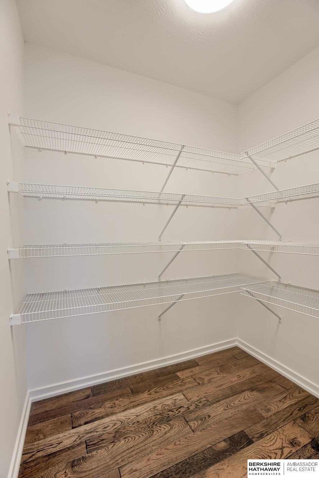 Bellevue, Nebraska 68123, United States, 4 Bedrooms Bedrooms, ,4 BathroomsBathrooms,Residential,Active,201860