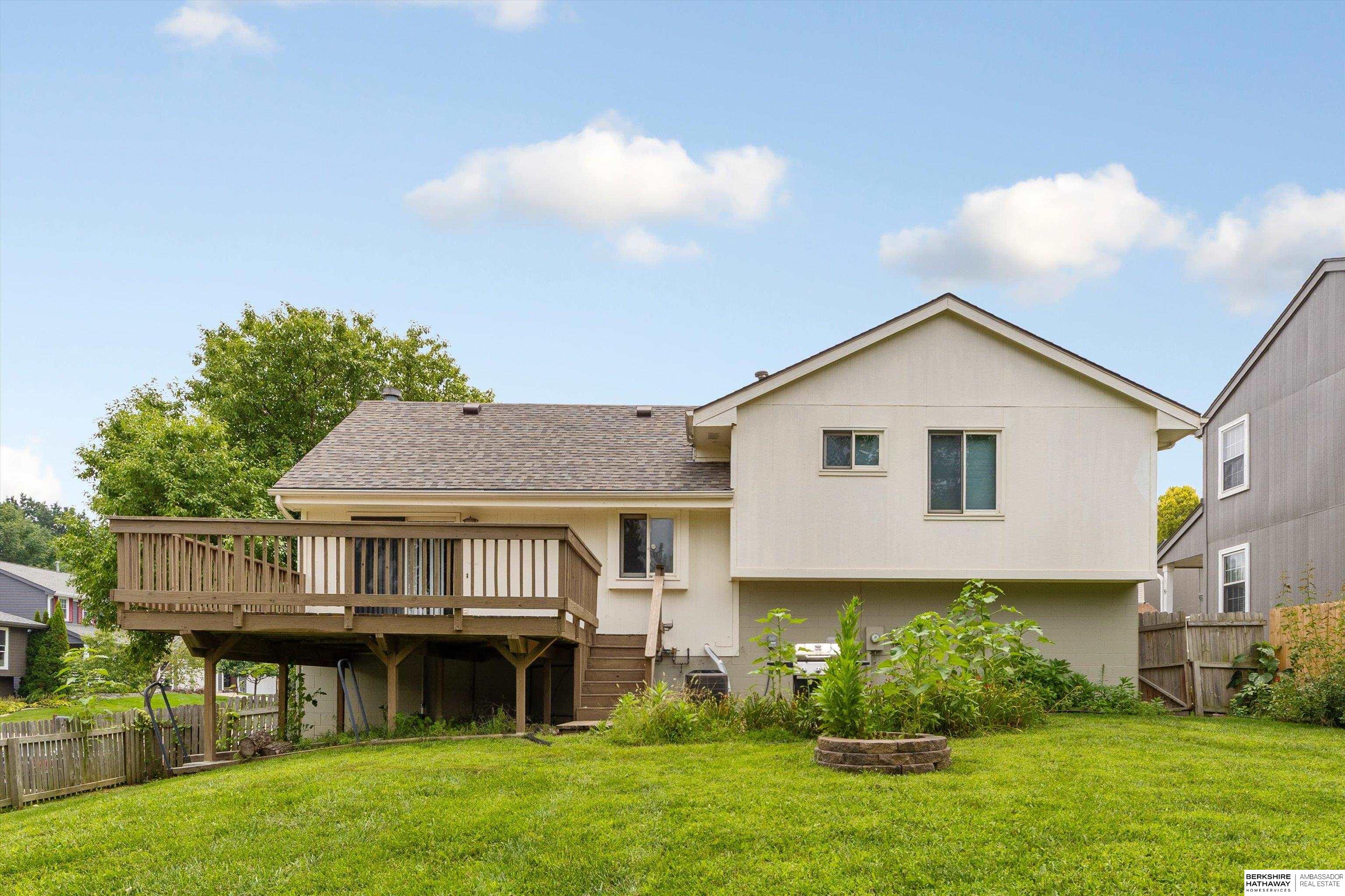 Omaha, Nebraska 68135, United States, 3 Bedrooms Bedrooms, ,2 BathroomsBathrooms,Residential,Active,188422