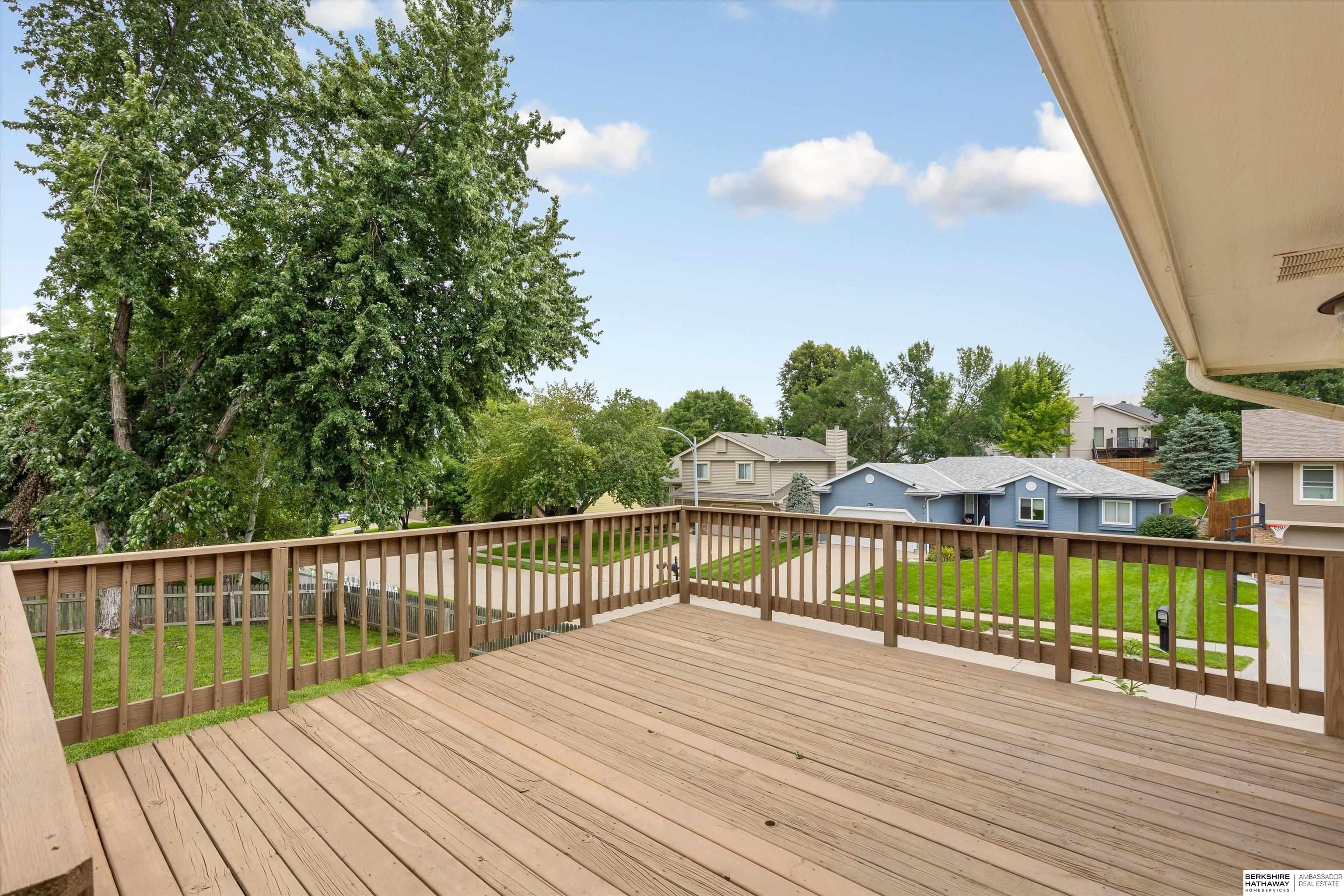 Omaha, Nebraska 68135, United States, 3 Bedrooms Bedrooms, ,2 BathroomsBathrooms,Residential,Active,188422