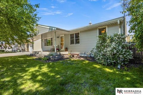 Photo of 810 N Garden City Road, Fremont, NE 68025 (MLS # 22613476)